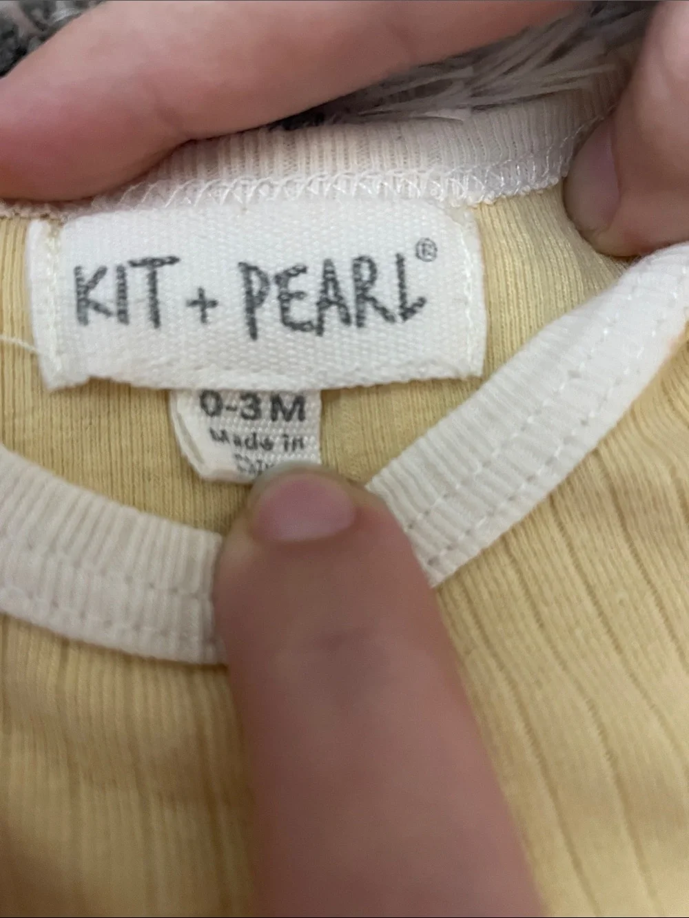 Pearl Yellow Ribbed 